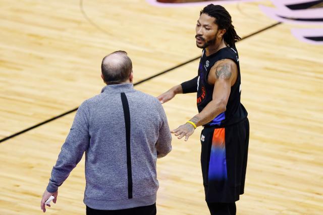 Derrick-Rose-Tom-Thibodeau-Knicks.jpg